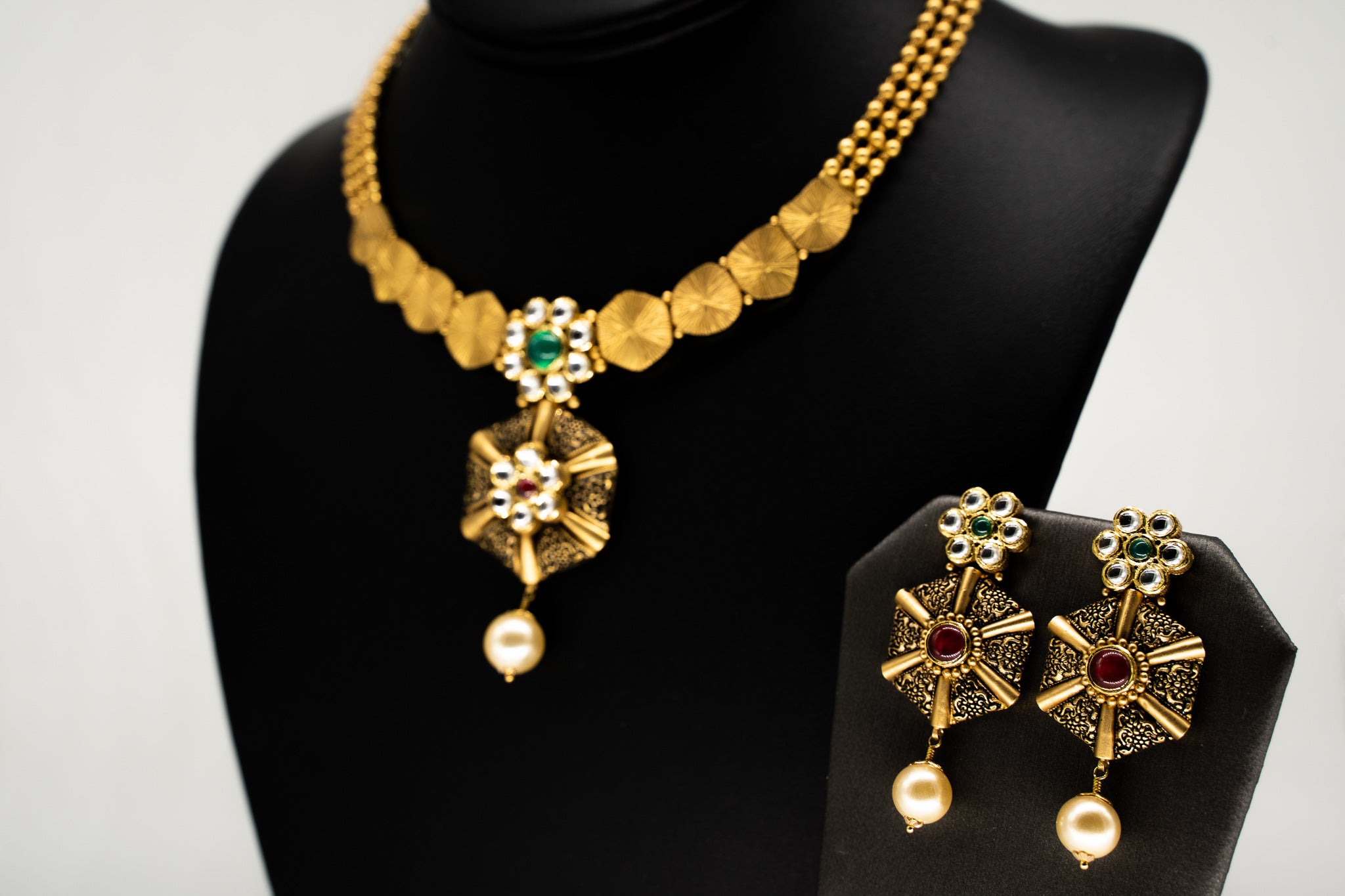 Royal Star Shaped Antique Jaipur Set