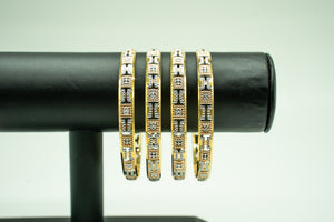 Double T- Design Tricolor Gold set of 4 Bangles