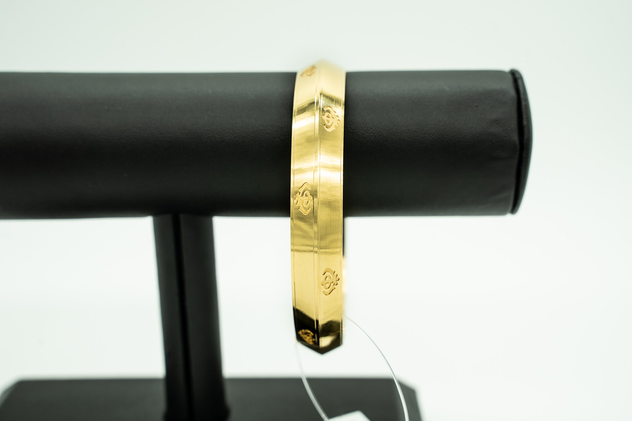 Khanda Design- Double Sided 22k Gold Kara Bracelet